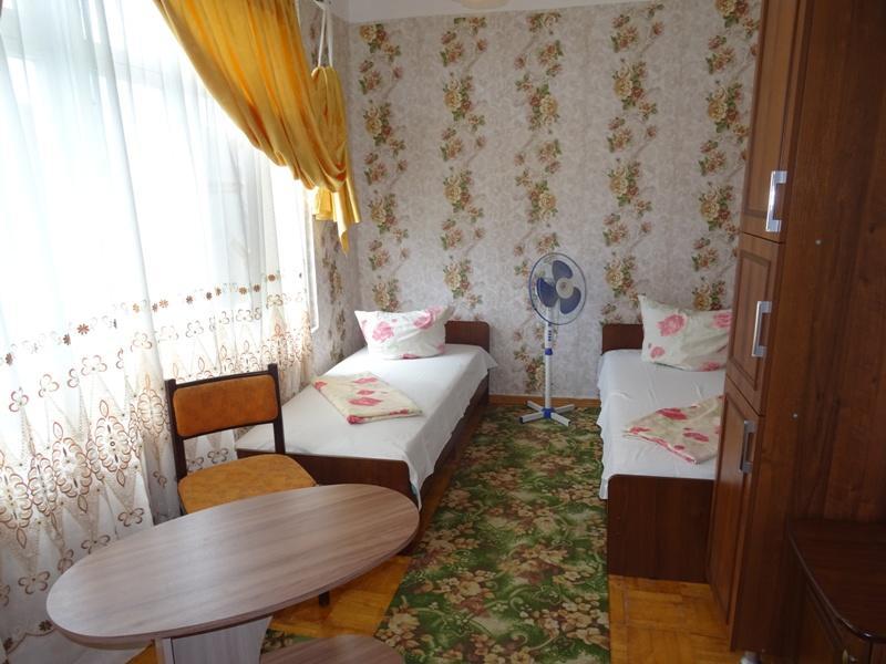 Guest House U Antoniny Gagra Ngoại thất bức ảnh