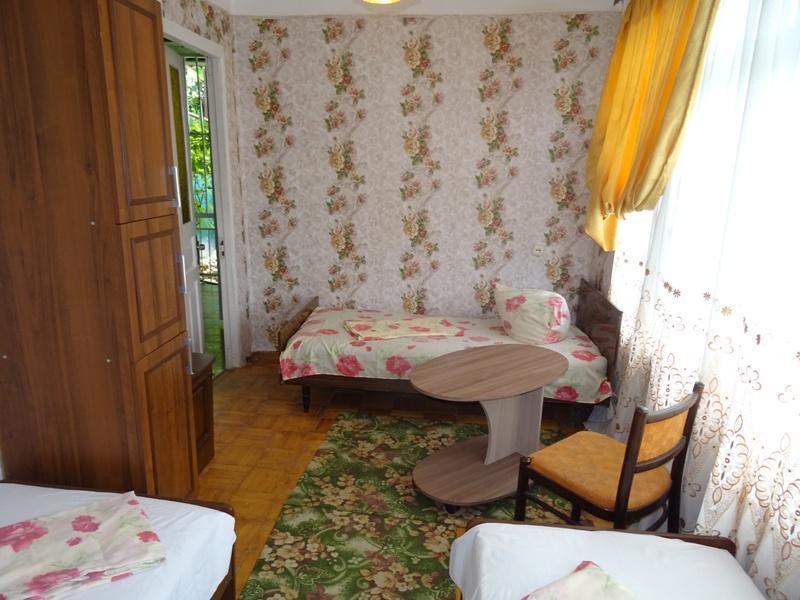 Guest House U Antoniny Gagra Ngoại thất bức ảnh