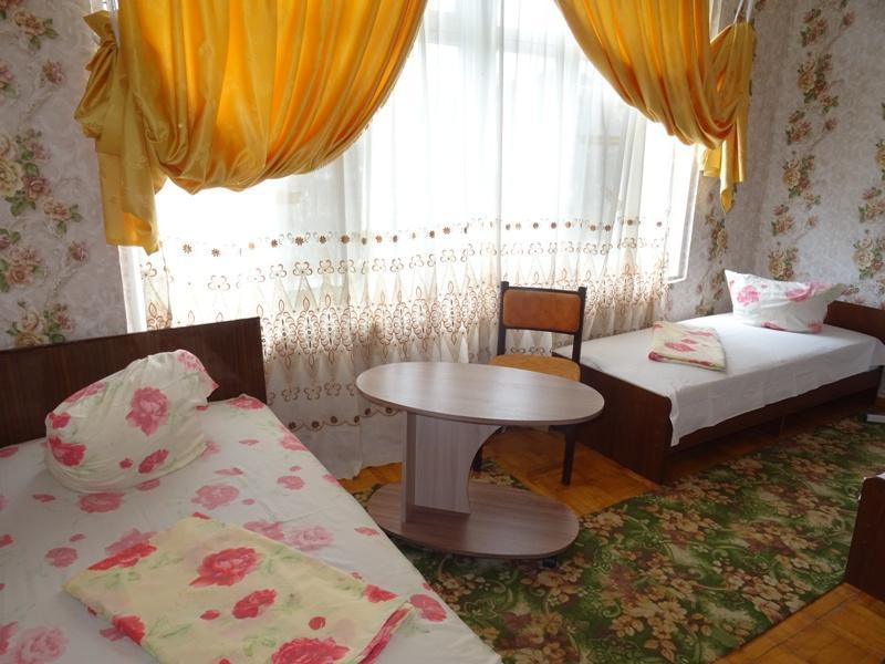 Guest House U Antoniny Gagra Ngoại thất bức ảnh